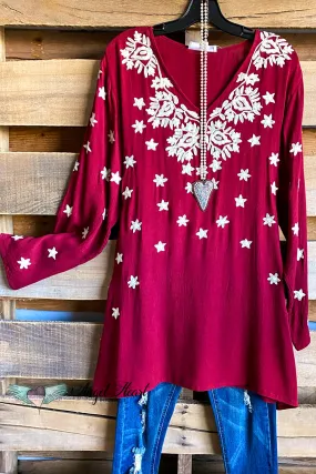 AHB EXCLUSIVE: A Striking Star Tunic - Burgundy