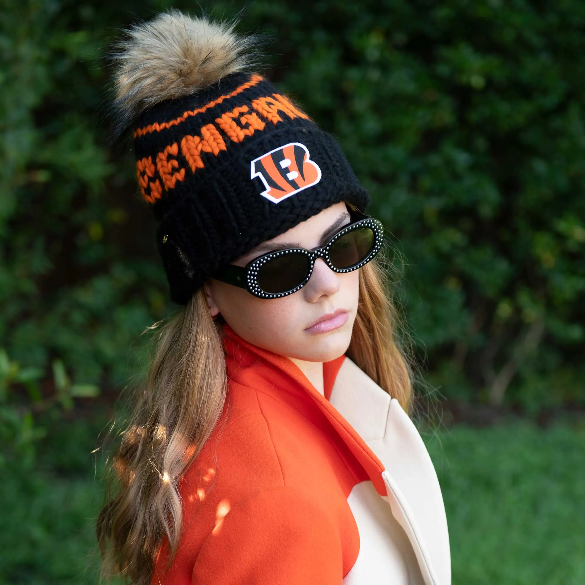 CINCINNATI BENGALS LELE SADOUGHI X NFL BLACK BEANIE FAUX FUR POM