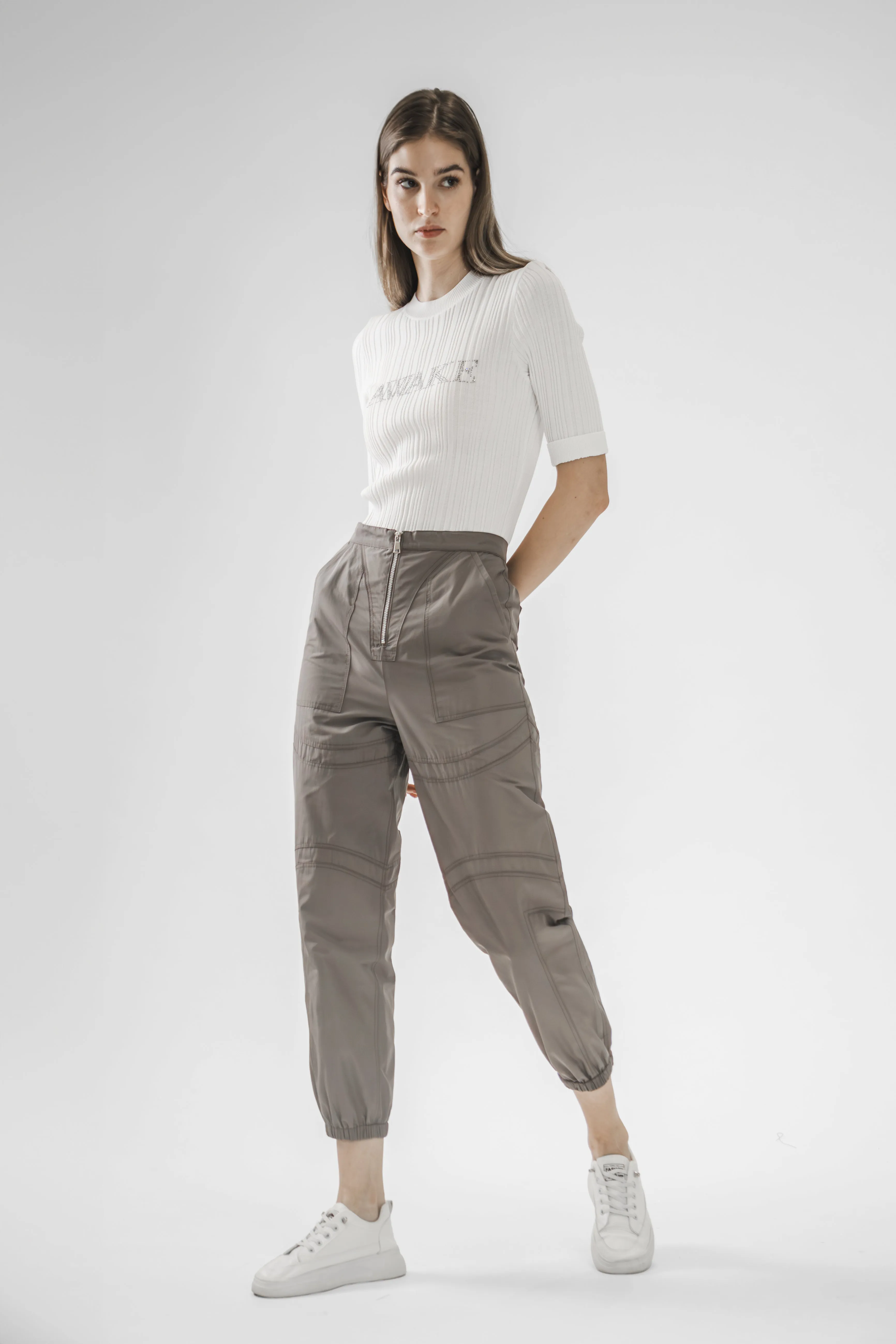 GRAY AVANT-GARDE CUT FITTED LONG PANTS