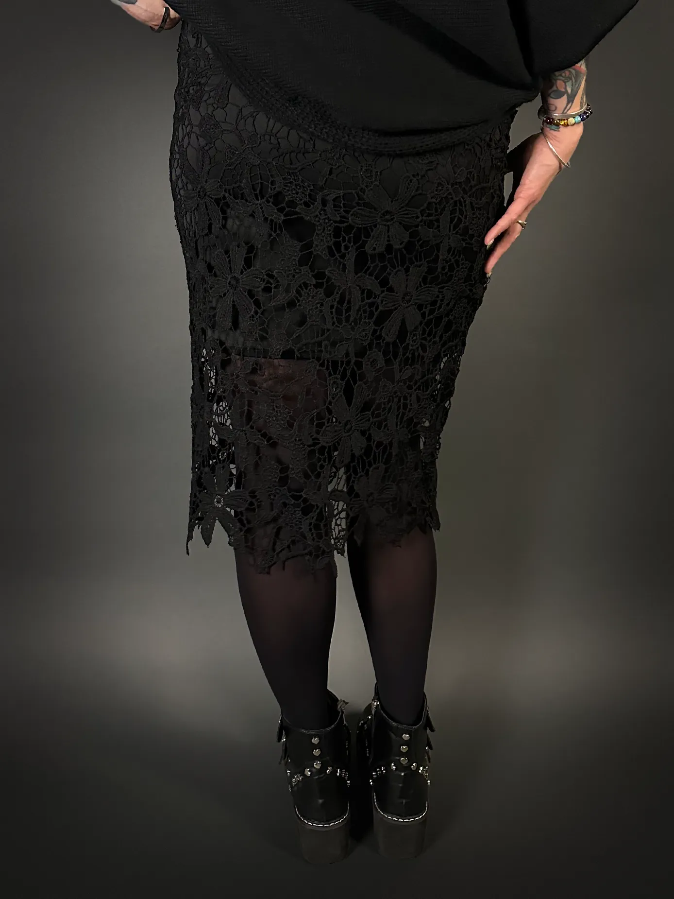 Outfit Set - Midi Skirt with Lace Overlay & Oversized Dolman Batwing Sleeve Sweater