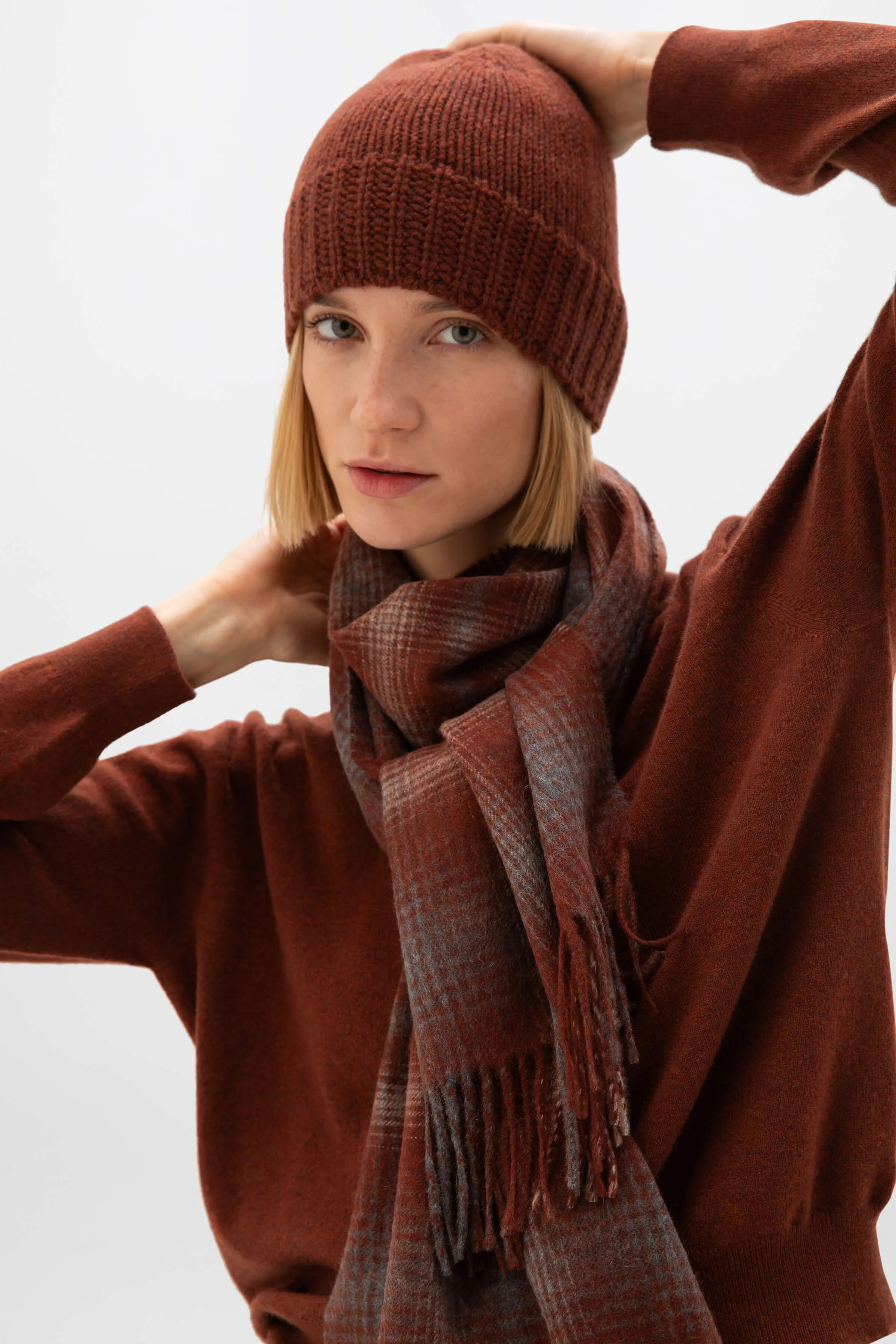 Russet Cashmere Jersey Cuff Beanie