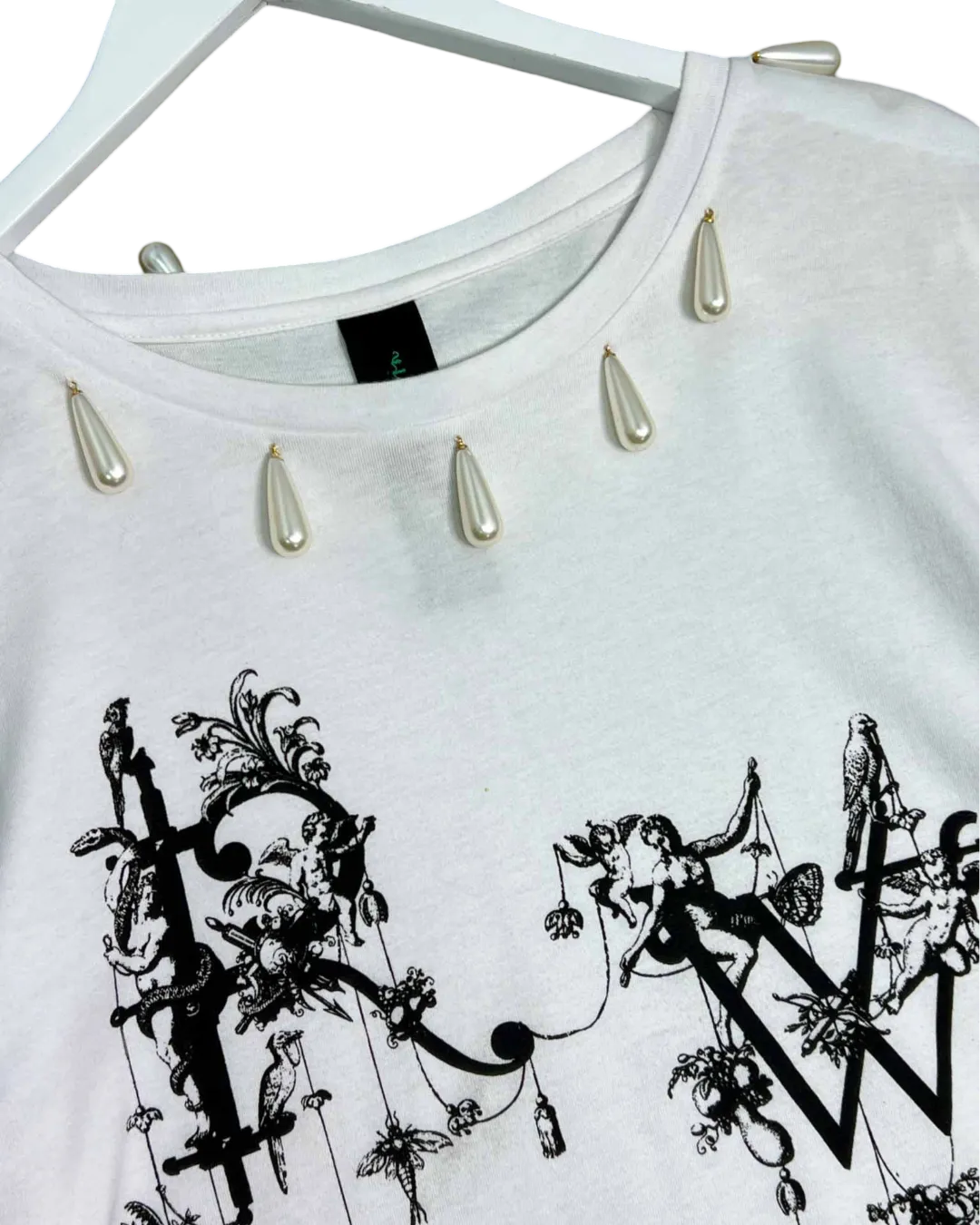 Size L - Romance Was Born White Pearl Drops T-shirt