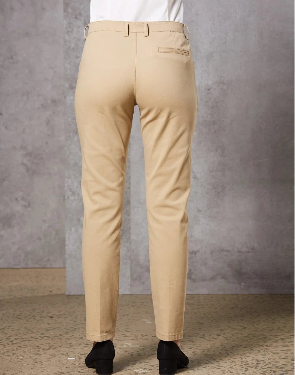 Winning Spirit Ladies Boston Chino (M9390)